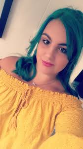 Ashleigh Huggins (@yummymumtum)