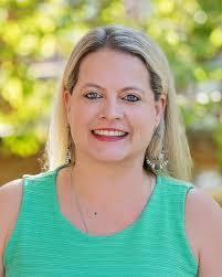 Robin Conklin's Instagram, Twitter & Facebook