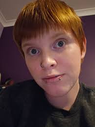 Hi looking for advice if anyone has used them Pic as example Which support  belt is better the all around the bump or just under the bump? Or are they  not worth