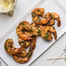 Hang the shrimp over the side of the container with the tail side facing out. 10 Best Cold Shrimp Appetizers Recipes Yummly