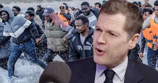 Robert Jenrick reveals Reform's bombshell plan for stopping migration |  Politics | News | Express.co.uk