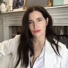 Best AI Chat Character Kathryn Hahn : Explore Profiles & User  comment|Polybuzz AI Chat