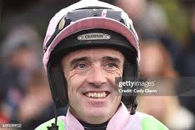 325 John Durkan Photos & High Res Pictures