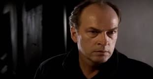 You can see the names of the movies, their budget. Doppelter Einsatz Im Stream Alle Anbieter Streampicker