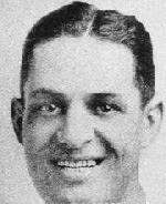 Wayne Munn's Instagram, Twitter & Facebook