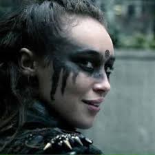 As the commander, lexa had formed the coalition, uniting the twelve grounder clans in a war against the mountain men. Commander Lexa Marcellaclexa Twitter