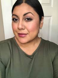 What do y'all think of this deep plum look? This is the new lip/cheek  huckleberry! Let me know if you need to link to the eyeshadows🫶🏻