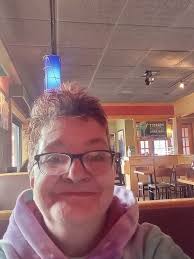 Hello I'm jojo Cole I suffer from mental health I'm new to the group