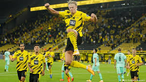 25 февраля 00:04 |трибуна|блог gloria borussia. Bundesliga Erling Haaland Helps Borussia Dortmund To Opening Day Win Sports German Football And Major International Sports News Dw 19 09 2020