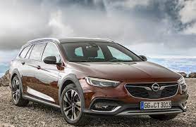 Le blanc glacier reste le. Opel Insignia Country Tourer 2018 Review Azh Cars