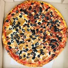 MARIA'S PIZZA AND WINGS