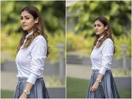 Nayanthara Pic Of The Day Nayanthara Will Have You Crushing Over This Stunning Photo Malayalam Movie News Times Of India The movie opens at a hospital where pavalakodi (nayanthara) is being operated for some problem.