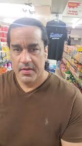 Buennos dias la Dra Linette lugo dentista sigue trabajando en  juncos?alguien tiene el num de la oficina?