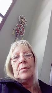 Vídeos de Maria Celia Young (@mariaceliayoung) con «sonido original