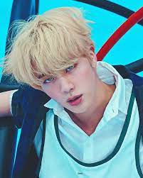 Pin By Rosa Maria Santiago On Bts Jin Blonde Hair Jin Blonde Hair Bts Jin Blonde Hair Seokjin Blonde