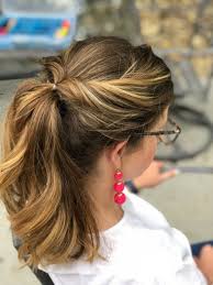 Continue to repeat, making tiny topsy tails and securing them together with hair pins… and then fluffing out the hair to fatten it up. Five Quick And Easy Hairstyles