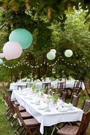 Was sind die vorteile einer hochzeit im garten? Eine Boho Hochzeit Im Grunen Mit Family Style Dinner Hochzeitsblog The Little Wedding Corner Boho Hochzeit Hochzeit Hochzeit Garten