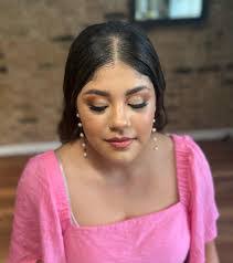 Georgette Weeks's Instagram, Twitter & Facebook