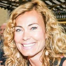 Mona Cohen (@monacohen)