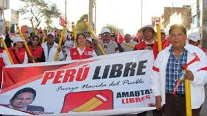 Llegan más simpatizantes del movimiento político a los exteriores de la oficina perú libre. Elecciones 2020 Peru Libre Presento A 15 Candidatos Con Demandas Y Sentencias Judiciales Declaradas Rpp Noticias