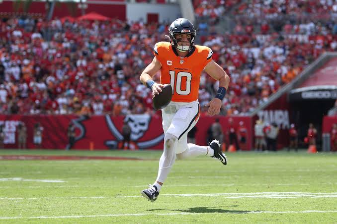 Rookie QB Bo Nix found his rhythm in the Broncos' Week 3 win over the  Buccaneers