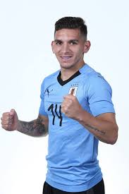 Lucas torreira is an uruguayan footballer who plays for arsenal. A Las 8 00 Uy Lucas Torreira Auf Seleccion Uruguaya De Futbol Facebook