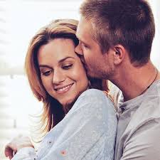 Ashley Kitchen (@Ashleybkitchen)