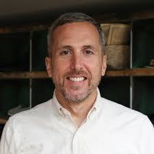 Maxwell Macqueen's Instagram, Twitter & Facebook