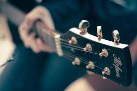 Chord Gitar Dan Lirik Lagu Weak Dari Smv Yang Viral Di Tiktok I Get So Weak In The Knees I Can Hardly Speak Lamongan Today