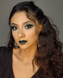 Artist Community List :: Nayeli Muñoz