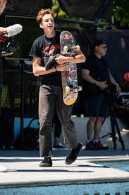 Jagger eaton (born february 21, 2001) is an american professional skateboarder who, as of september 2013, is a mega ramp competitor and was formerly the youngest ever x games competitor, until his record was broken by gui khury. Skater Profile Jagger Eaton Vans Park Series