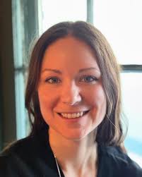 Grant Writers! Did you know Frog in Hand has an online grant writing  workshop you can take at your own pace, whenever you want? It's led by  Artistic Director Colleen Snell &