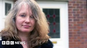 The estate where neighbours began to 'vanish'