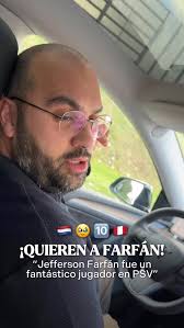 🥹🇵🇪🇪🇨 𝗤𝗨𝗘 𝗛𝗢𝗡𝗢𝗥: Paolo Guerrero fue homenajeado por LDU de  Quito. En la previa del amistoso con Alianza Lima, el peruano salió al  campo con la última Copa Sudamericana que ganó el