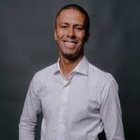 20+ "Dennis Campos" profiles