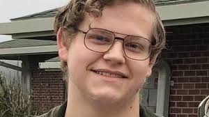 RUNAWAY JUVENILE: Police in Nixa, Mo. need your assistance to locate  teenager missing for a week