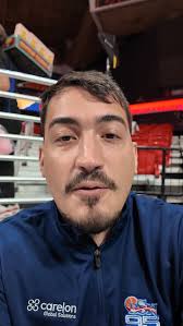 Juego 4 de la final de Conferencia A: Vaqueros de Bayamón 🆚 Cangrejeros de  Santurce en #LaCatedral. La serie la domina el Vaquero 2-1. Los tres  partidos los ha ganado el local. ¿Se repite la historia ...