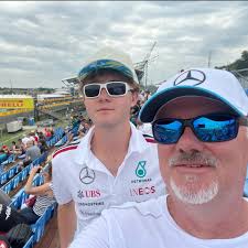 Who can repair hardie siding and garage door trim in Winchester KY?