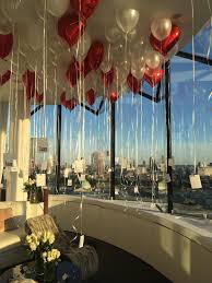 Check social media to see where you'll be dining tonight. 1 Year Anniversary Idea London Sunset The One Romance