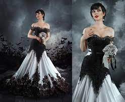 Catwoman Wedding Dress Dc Comics Cosplay Costume Etsy In 2020 Gothic Wedding Dress Black Wedding Dresses Black Wedding Dress Gothic