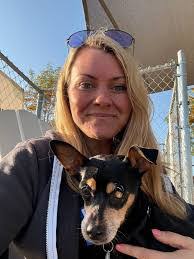 Paula Prevost's Instagram, Twitter & Facebook