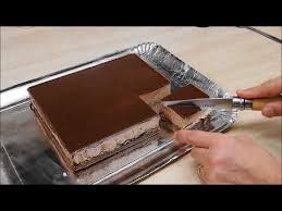 Or, un repas réussi doit forcément être conclu par un dessert qui en jette. Voici Enfin Le Gateau Pour Les Fetes De Fin D Annee Sauvonslespetitscommercants Youtube