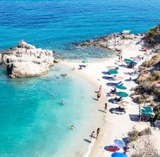 Die griechische regierung hat sich zudem dazu entschieden, das land schrittweise für den tourismus wieder zu öffnen. Griechenland Angst Vor Der Zweiten Welle Durch Touristen Welt