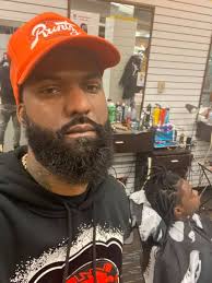 Who cutting hair??🔥🔥fire barbers only