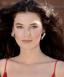 Pinar vds pinar deniz kirik ayna. Pinar Deniz Hangi Dizide Oynuyor