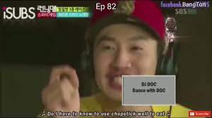 This sudden attack by kwang soo is funny actually haha gonna throw water to jaesuk but suddenly kwang soo came out and do sudden attack it really funny. Lee Kwang Soo Funny Moment Running Man Eng Sub Youtube