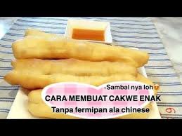 Dibuat dari bumbu dan selain dibuat dengan rasa yang asin, gurih, dan renyah, cakwe juga dapat dinikmati dengan rasa cara di goreng, berbeda dengan cakwe yang satu ini yang dihidangkan melalui cara kukus dan juga. Cara Membuat Cakwe Yang Enak Ala Chinese Tanpa Fermipan Youtube Ide Makanan Resep Resep Makanan