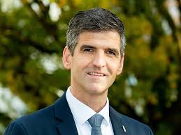 File:Bürgermeister Andreas Konrad.jpg