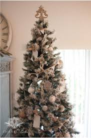 Simple Charming Rustic French Style Christmas Decor Chic Christmas Decor Rustic Chic Christmas Christmas Tree Themes