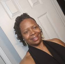 Okay I had a Tax preparer who charge upfront for a book keeping fee plus  get paid through backend! One of her clients reach out in said she payed  her with her